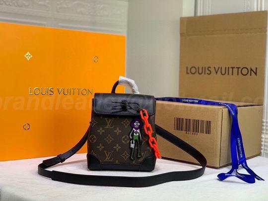 LV Handbags 650